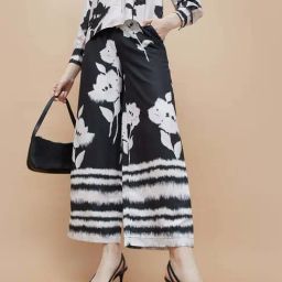 Code By Lifestyle Black Regular Fit Floral Print Trousers-image-58