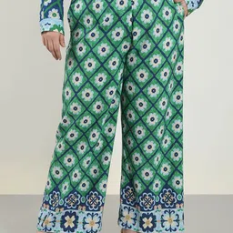 VERO MODA CURVE Women Floral Printed Flared High-Rise Regular Trousers-image-77