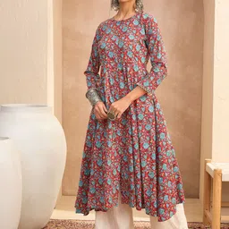 Shae by SASSAFRAS Floral Block Printed Round Neck A-Line Pure Cotton Kurta-image-44