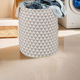 Aura 3Pcs Grey Triangular-Printed Foldable Laundry Bag With Handle - 60 L image 5