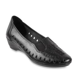 Metro Women's Black Wedge Pumps-image-63