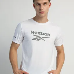 Reebok Men Solid Round Neck T-shirt-image-59