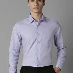Louis Philippe Men Spread Collar Geometric Printed Cotton Slim Fit Formal Shirt-image-14