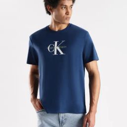 Calvin Klein Jeans Blue Cotton Comfort Fit Logo Printed T-Shirt-image-11