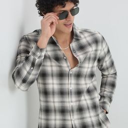 VASTRADO Men Classic Slim Fit Checked Cutaway Collar Satin Casual Shirt-image-32