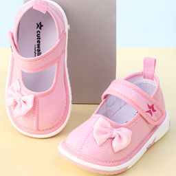 Cute Walk by Babyhug Velcro Closure Sequinned Sandals with Bow Applique - Pink-image-44