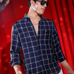 Campus Sutra Men Classic Checked Spread Collar Shirt-picture-6