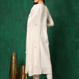 Berrylicious Geometric Yoke Design Pure Silk A-Line Kurta With Trousers & Dupatta image 4