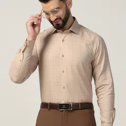 Blackberrys Men India Spread Collar Tartan Checked Cotton Slim Fit Casual Shirt-image-68