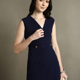 DL Woman V-Neck Wrap Dress-image-23