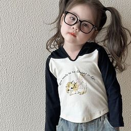 LULU & SKY Girls Printed V-Neck Pockets T-shirt-image-66