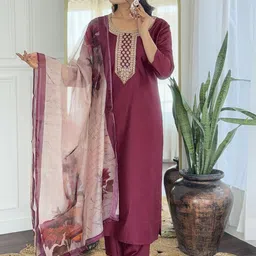 CANBIA Women Ethnic Motifs Yoke Design Kurta with Trousers & Dupatta-picture-21