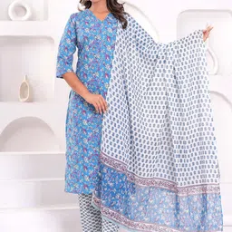 Nayo Women Floral Printed Cotton Kurta with Trousers & Dupatta-25