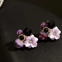 Palli Creation Korean Gold-Plated Artificial Stones Studded And Beaded Floral Shaped Studs-10