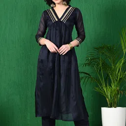 Sangria V Neck Three Quarter A-Line Kurta Sets-image-26
