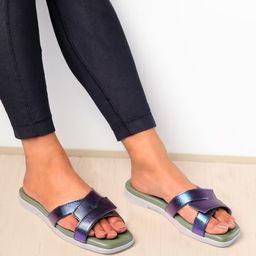 Monrow Women Lena Cross Strap Open Toe Flats-8