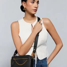 Miraggio Harbour Black Textured Medium Cross Body Bag-23