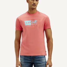 Levi's Pink Cotton Slim Fit Logo Printed T-Shirt-image-81