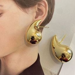 Celestique Set Of 2 Teardrop Shaped Studs image 3