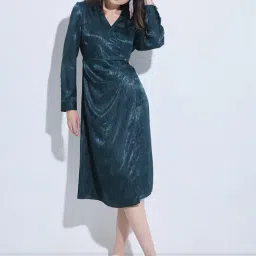 Vero Moda Dark Green Textured A Line Dress-picture-45