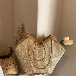 CORSICA Textured Swagger Shoulder Bag-picture-33