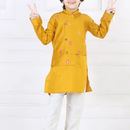 Here&Now X Kinder Kids Boys Embroidered Regular Pure Cotton Kurta with Pyjamas-31