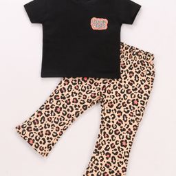 Mark & Mia Half Sleeves Tee & Pants Set Jaguar Print - Black & Pink-picture-25