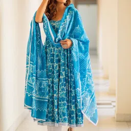 Anni Designer Women Printed Regular Kurta with Trousers & With Dupatta-1