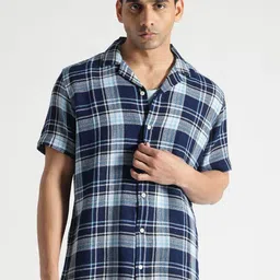 Code 61 Men Standard Opaque Checked Casual Shirt-image-12