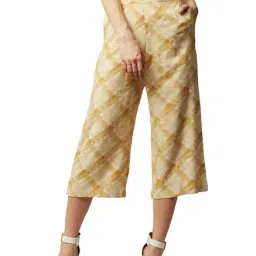 Miss Chase White & Yellow Relaxed Fit Culottes-picture-21