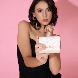 Juicy Couture Beige Dania Printed Wallet-picture-23