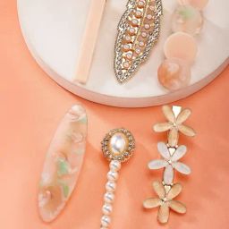 Karatcart Gold Plated Embellished Alligator Hair Clips For Women Set of 6-image-45