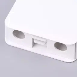 MakWorld PoE Extender Switch 10/100 Mbps 1 Input & 4 Output for CCTV Camera, White image 3