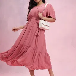 DressBerry Curve Plus Size Crinkled Effect Flutter Sleeves A-Line Maxi Dress with Belt image 4
