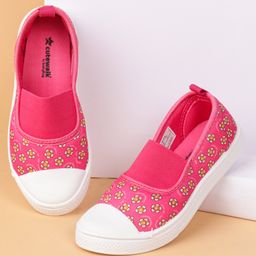 Cute Walk by Babyhug Slip On Casual Shoes Floral Print- Pink-image-25