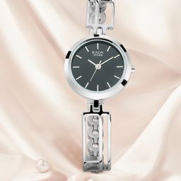 Titan Women Black Analogue Watch 2622SM01-image-82