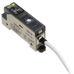 Omron Volume Type Amplifier Proximity Sensor, E2C-JC4DH 2M-23