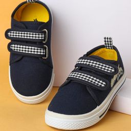 Cute Walk by Babyhug Velcro Closure Casual Shoes with Checks - Navy Blue-picture-23