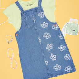 Pantaloons Junior Floral Embroidered Dungaree With Half Sleeves Solid Tee - Green-image-99