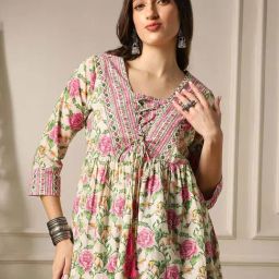 Globus Women Pink V-Neck Floral Print Tie-Up Tassel Detail Gathered Tunic-picture-2
