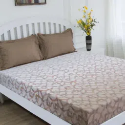 GMF Brown & White Cotton 180 TC Bed Sheet Set-11