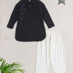 The Magic Wand Rayon Full Sleeves Ethnic Embroidered Sequins Embellished Pathani Kurta & Pyjama Set - Black-image-45