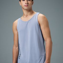 Technosport Men Colorblocked Slim Fit Sports Innerwear Vest-image-106