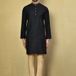 Arihant Rai Sinha Men Regular Pure Cotton Kurta with Pyjamas-picture-40