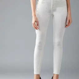 DOLCE CRUDO Women Skinny Fit High-Rise Stretchable Jeans-image-90