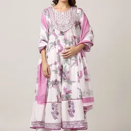 Jaipur Kurti Women Floral Printed Empire Thread Work Pure Cotton Kurta with Trousers & With Dupatta-25