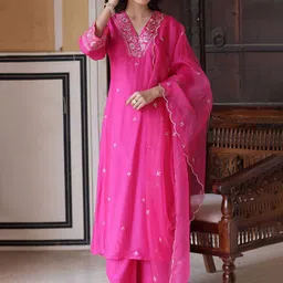 NIZA FASHION Women Floral EmbroideredKurta with Trousers & With Dupatta-picture-54