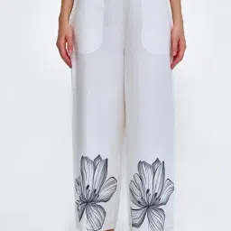 Cover Story White & Black Cotton Floral Print Mid Rise Trousers-image-73