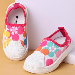 Cute Walk by Babyhug Casual Slip On Shoes Floral Print - Red-image-33