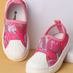 Cute Walk by Babyhug Slip On Casual Shoes with Abstract Print - Pink-image-88